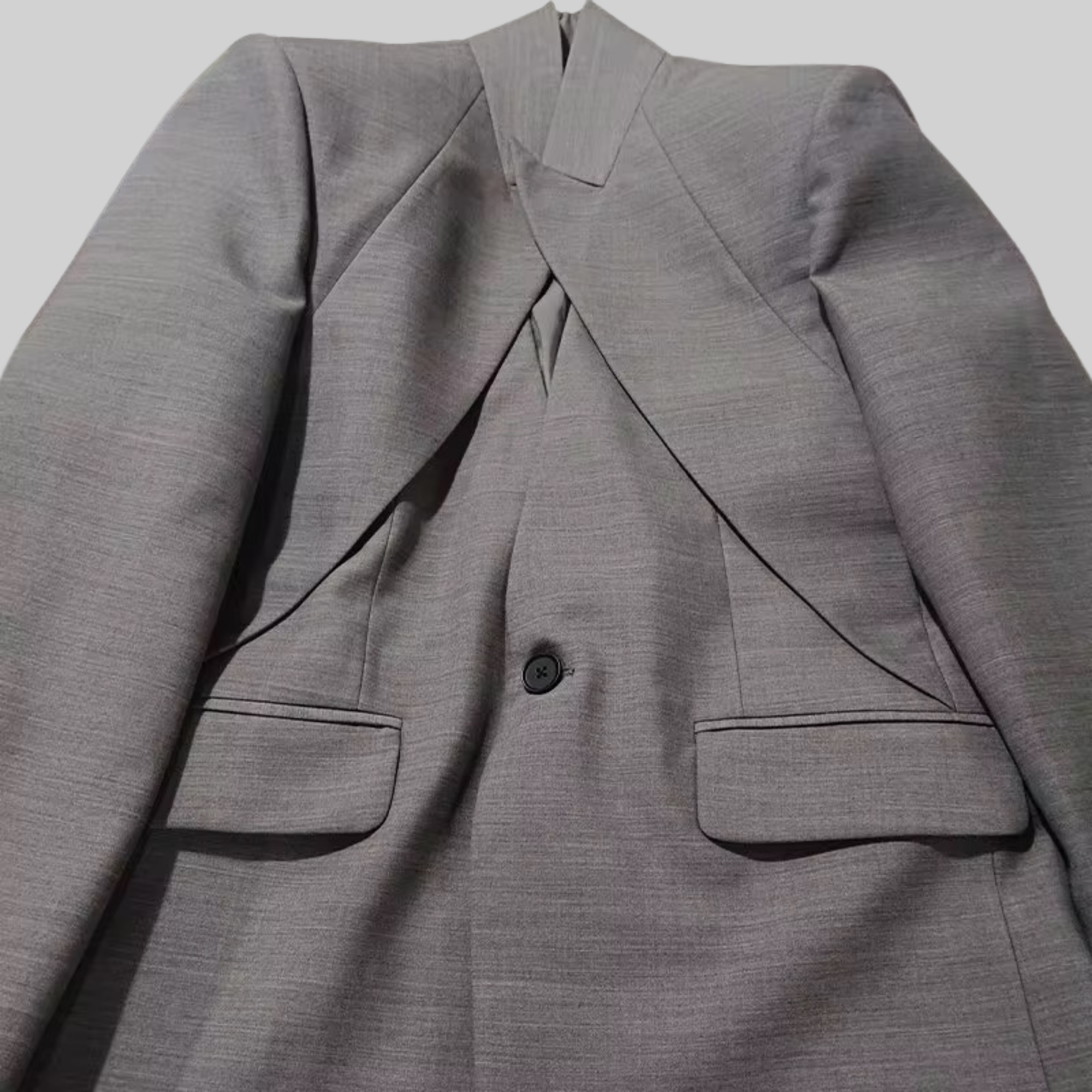 ARC-SCULPTED COLLAR BLAZER JACKET
