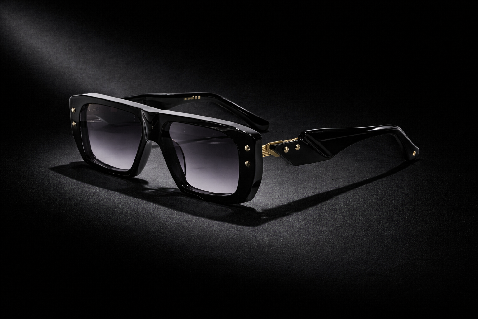 O 01 - Midnight Black